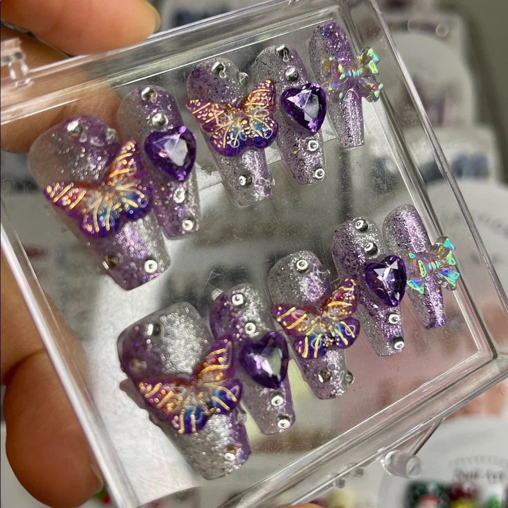 M size Purple Glitter Butterfly Nail Set